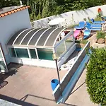 Ischia Uno
