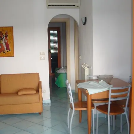 Ischia Uno 3* Forio (Isola d'Ischia)
