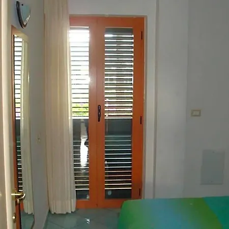 Aparthotel Ischia Uno 3*
