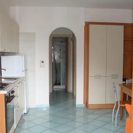 公寓式酒店 Ischia Uno 3*